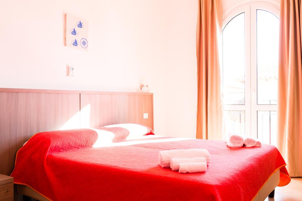 Muma Hostel SantʼAntìoco Zewnętrze zdjęcie