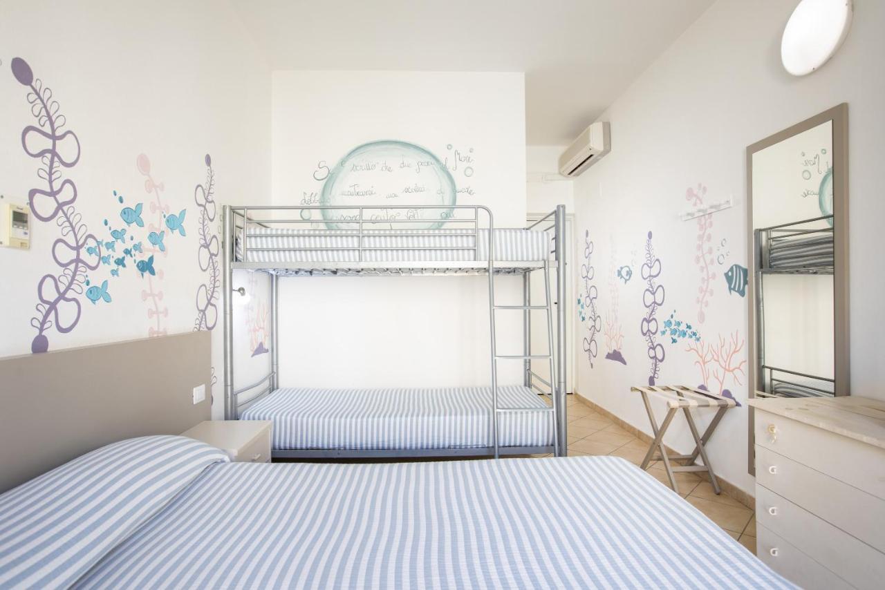 Muma Hostel SantʼAntìoco Zewnętrze zdjęcie