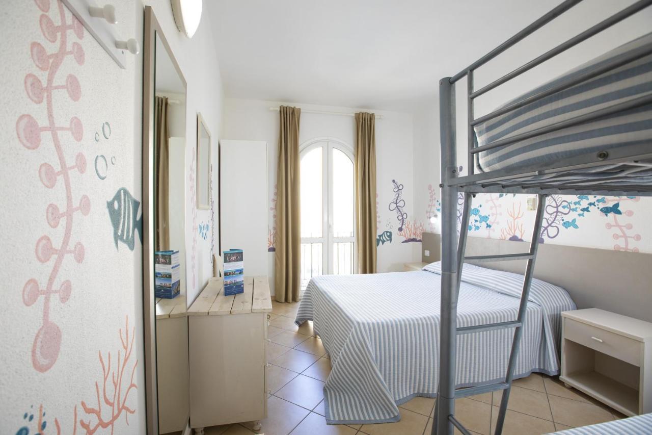 Muma Hostel SantʼAntìoco Zewnętrze zdjęcie