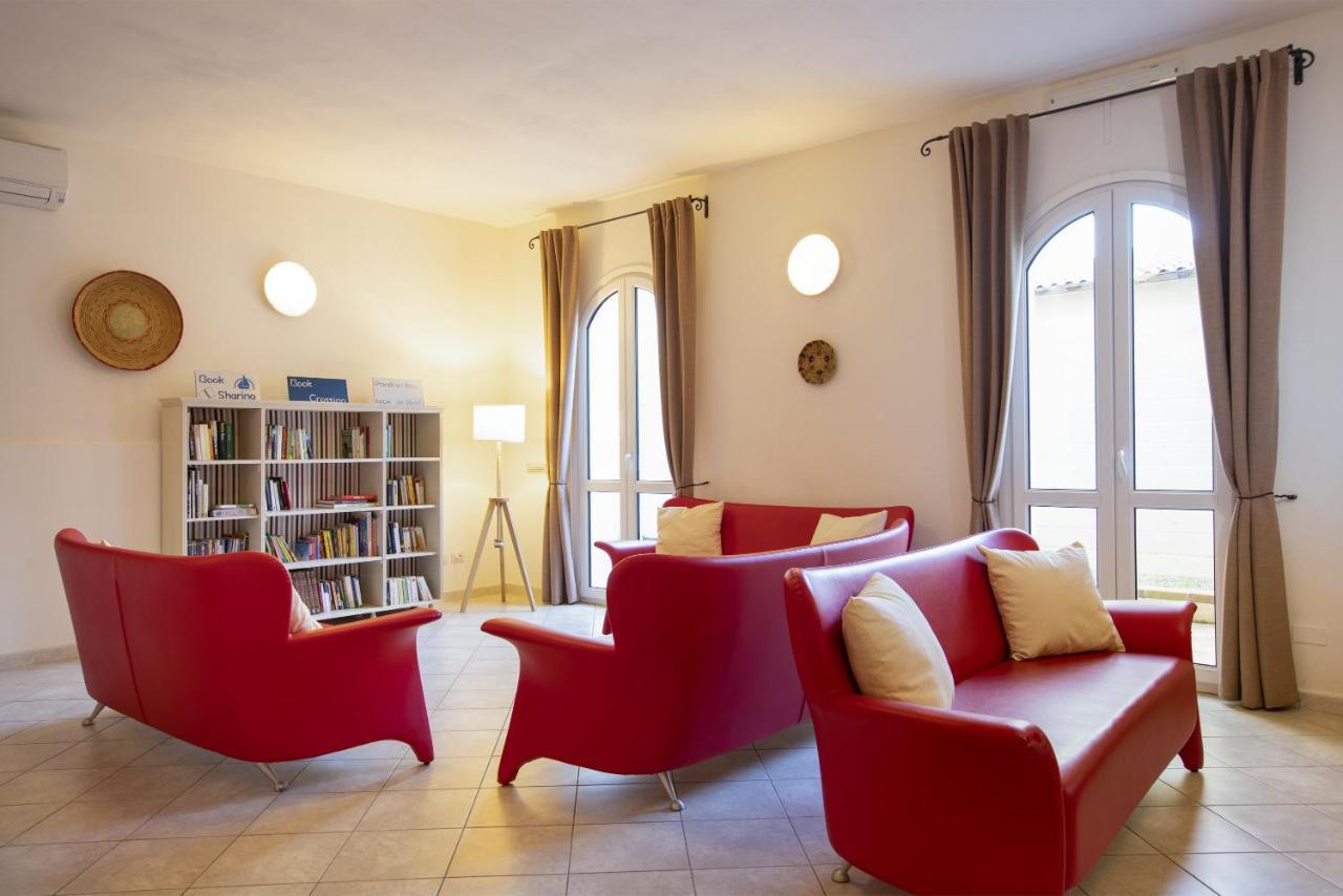Muma Hostel SantʼAntìoco Zewnętrze zdjęcie