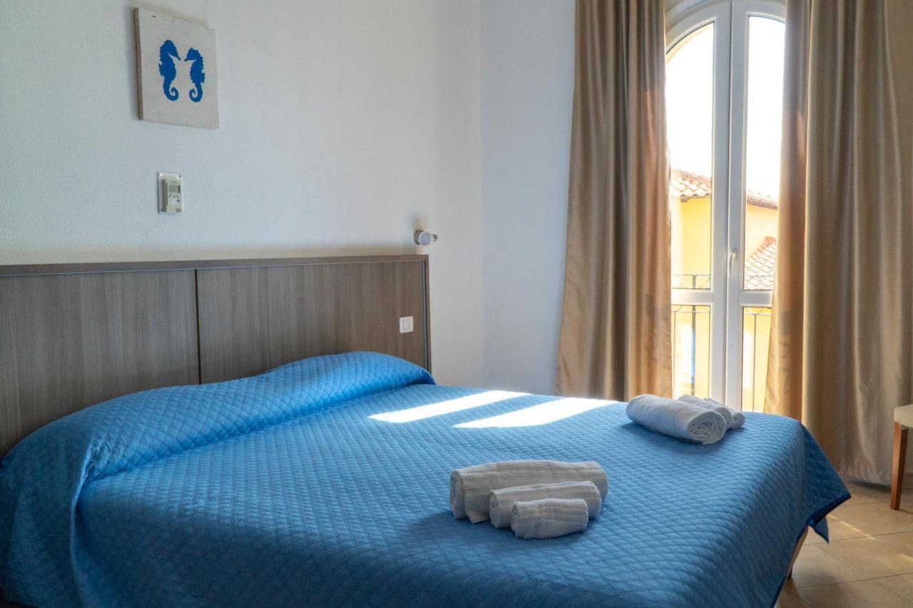 Muma Hostel SantʼAntìoco Zewnętrze zdjęcie